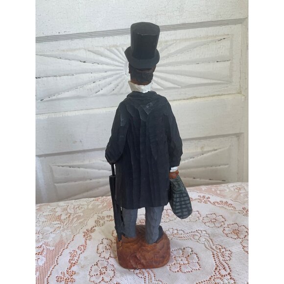 Vintage Folk Art Carved Wood Distinguished Man With Top Hat Umbrella Suitcase - Picture 3 of 14